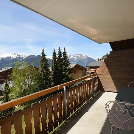 Appartement President 322 *